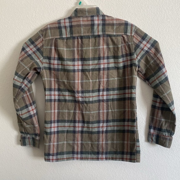Patagonia Organic Cotton Plaid Button-Up Shirt Size S - Picture 4 of 5
